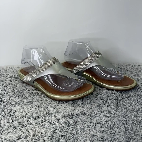 Fit Flops Beaded Slip On Flip Flops Silver Gold Women's Size 8 (EU 39, UK 6) - Picture 2 of 11